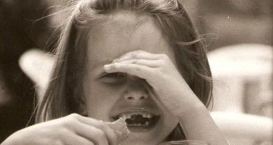 Engedj teret a benned élő kislánynak! - különleges új klippel jött ki Marge