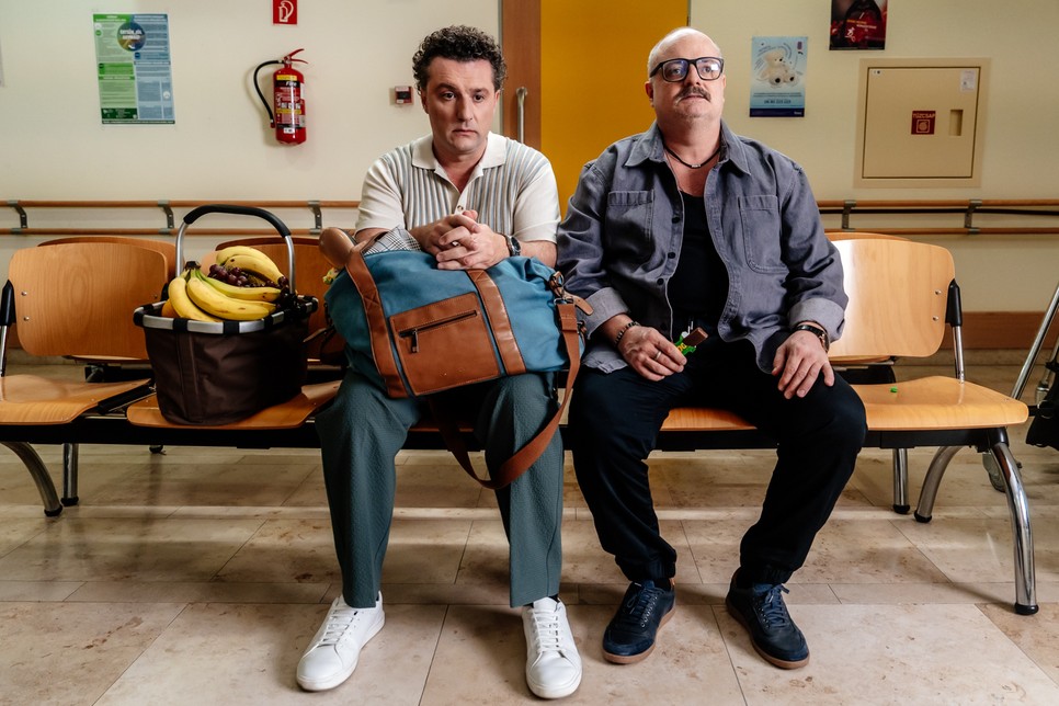 Bányai Kelemen Barna jelenleg nyolc futó darabban játszik a filmezés mellett