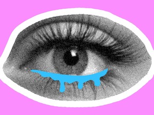 Társadalmi szinten az emberek java része még mindig ott tart, hogy mások előtt sírni csak a gyengék szoktak