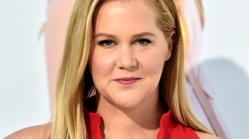 Jaj, ne: A várandós Amy Schumer kórházba került