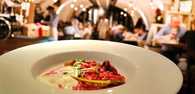 Ismerd meg a GLAMOUR-nagykövet kedvenc éttermeit