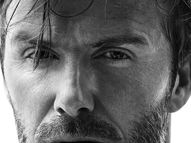 Kócosan delejez a gatyás félisten, David Beckham
