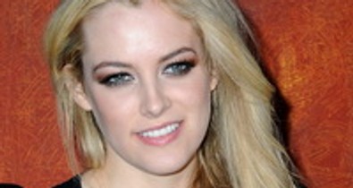 A legdögösebb királyi unoka tarolhat a moziban