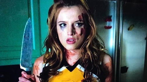 Bella Thorne új filmjében akkora Photoshop-baki van, hogy ezen röhög mindenki!