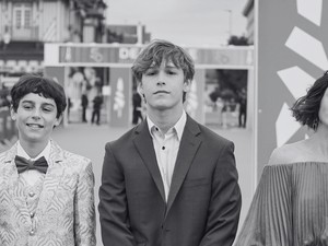 Szörnyű tragédia: brutális balesetben halt meg a Baby Driver színésze, mindössze 16 éves volt