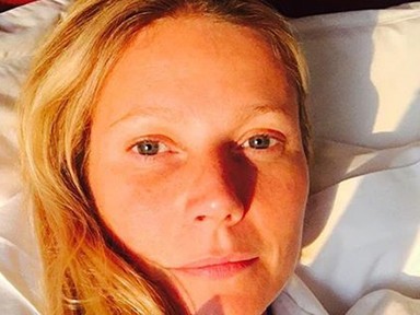 Smink nélkül: Gwyneth Paltrow az ágyban szelfizett
