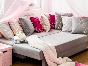 Lakberendezési cuccok, amikre minden nőnek szüksége van