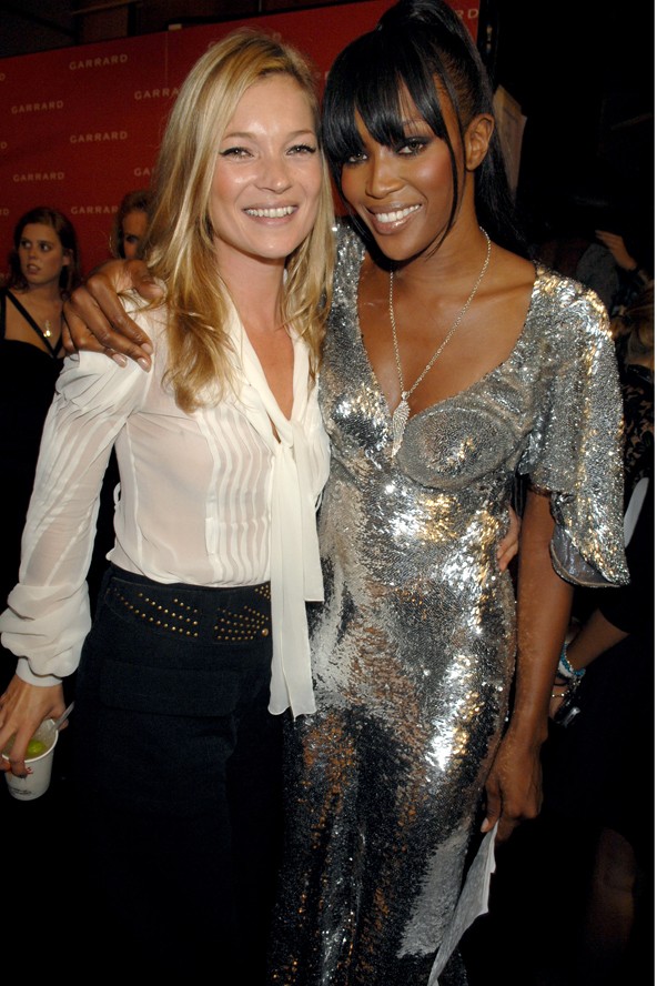 Modellbarátnők: Kate és Naomi