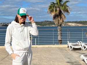 Kukkants be Köböl Anita műsorvezető gardróbjába