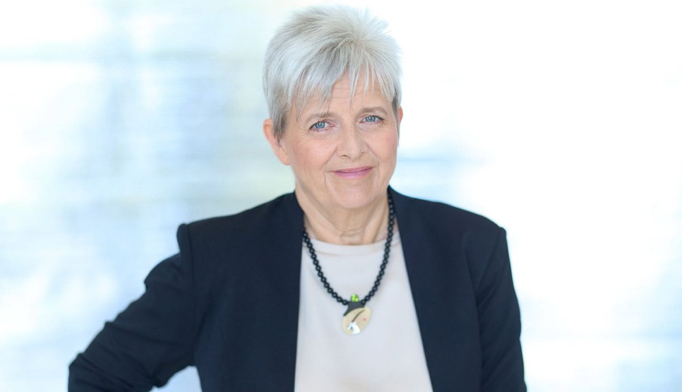 lannert judit 01- hivatalos facebook oldala