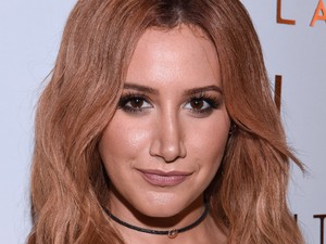 Ashley Tisdale ezt az egy dolgot hagyta ki az étrendjéből! Nézd, milyen jó formában van!