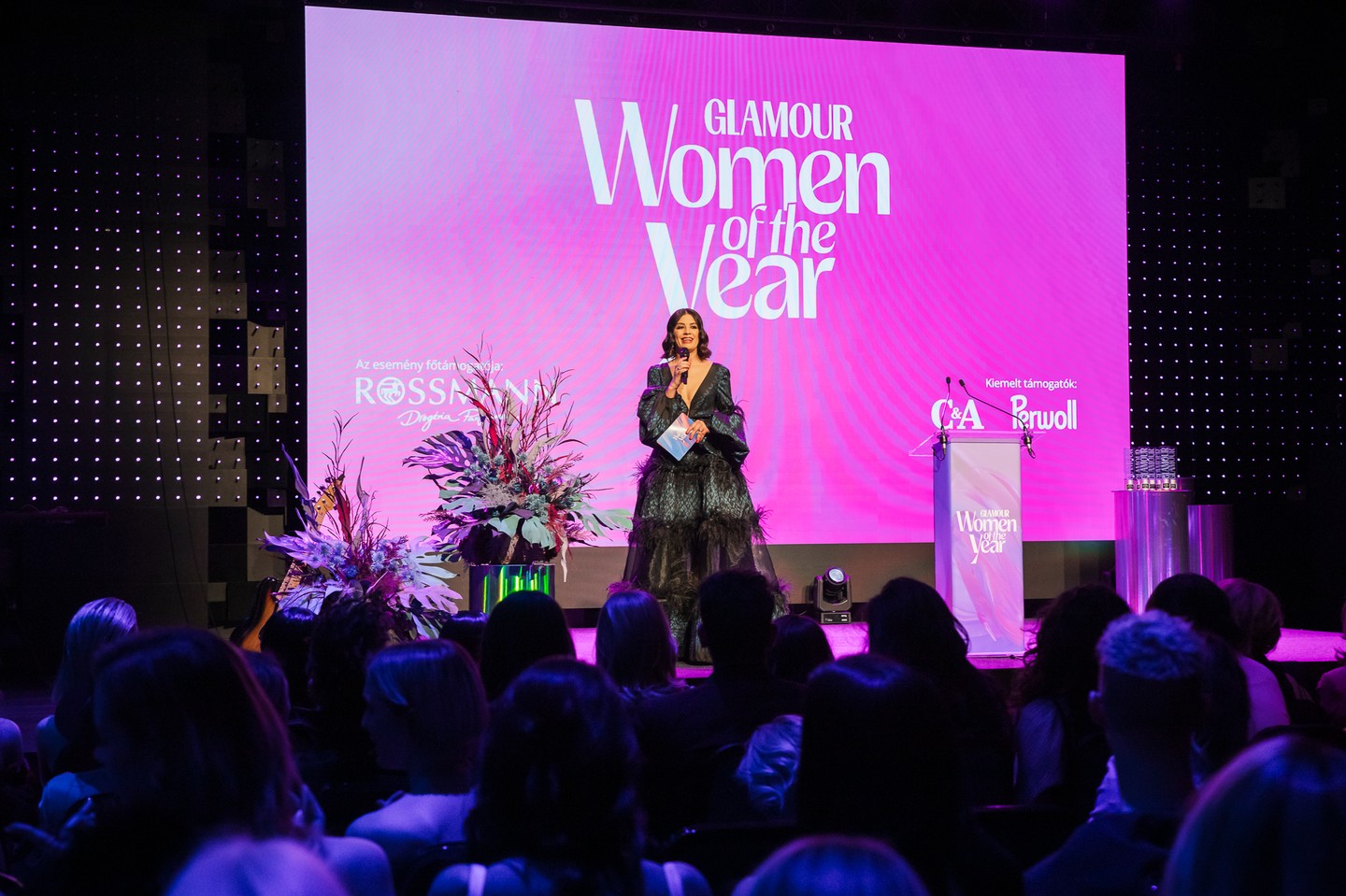 Ördög Nórának ez volt az első GLAMOUR Women of the Year gála, ahol nemcsak jelöltként, hanem műsorvezetőként tündökölt 