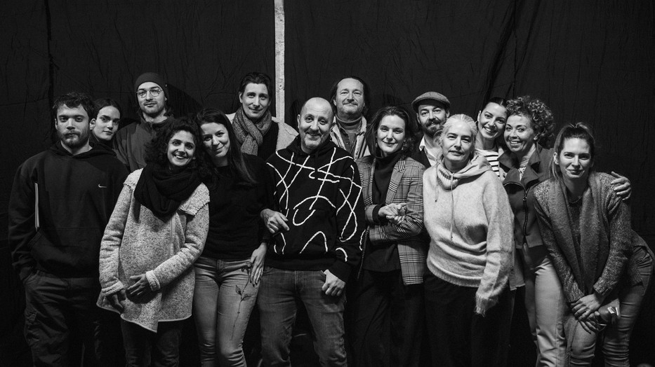 A Védőháló című színdarab mindannyiunkhoz szól, Ahhoz is, aki érintett, és ahhoz is, aki egyszerűen csak fontosnak tartja, hogy ne hallgassunk tovább Fotó: Trokán Nóra