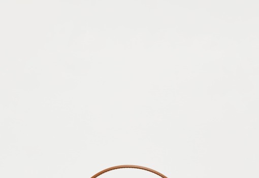 2024-ben egy férfi is nyugodtan hordhat női táskát - vagy nem?