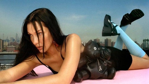 Dobj el mindent, Bella Hadid új frizurájáról kár lenne lemaradnod!