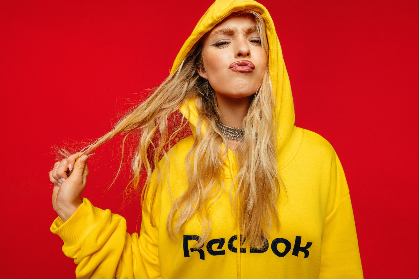 A HalfPrice offprice koncepciója alapján az adott szezonból származó, egyedi darabokhoz juthatsz hozzá sokkal olcsóbb áron