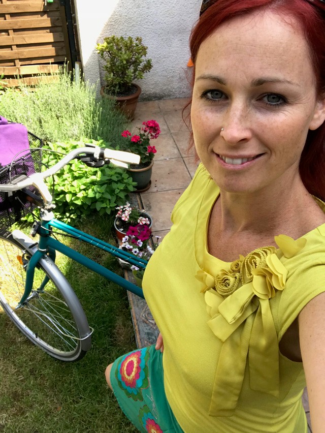 Acél Réka, ha teheti, mindenhova így közlekedik