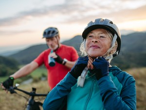 Bizonyítottan lassabban öregszik az agy, ha kevesebb, mint heti 75 percet ezzel az egyszerű tevékenységgel töltesz