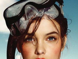 Palvin Barbi felbukkant a habokból