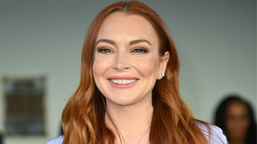 Lindsay Lohan édes fotóval jelentette be, hogy babát vár