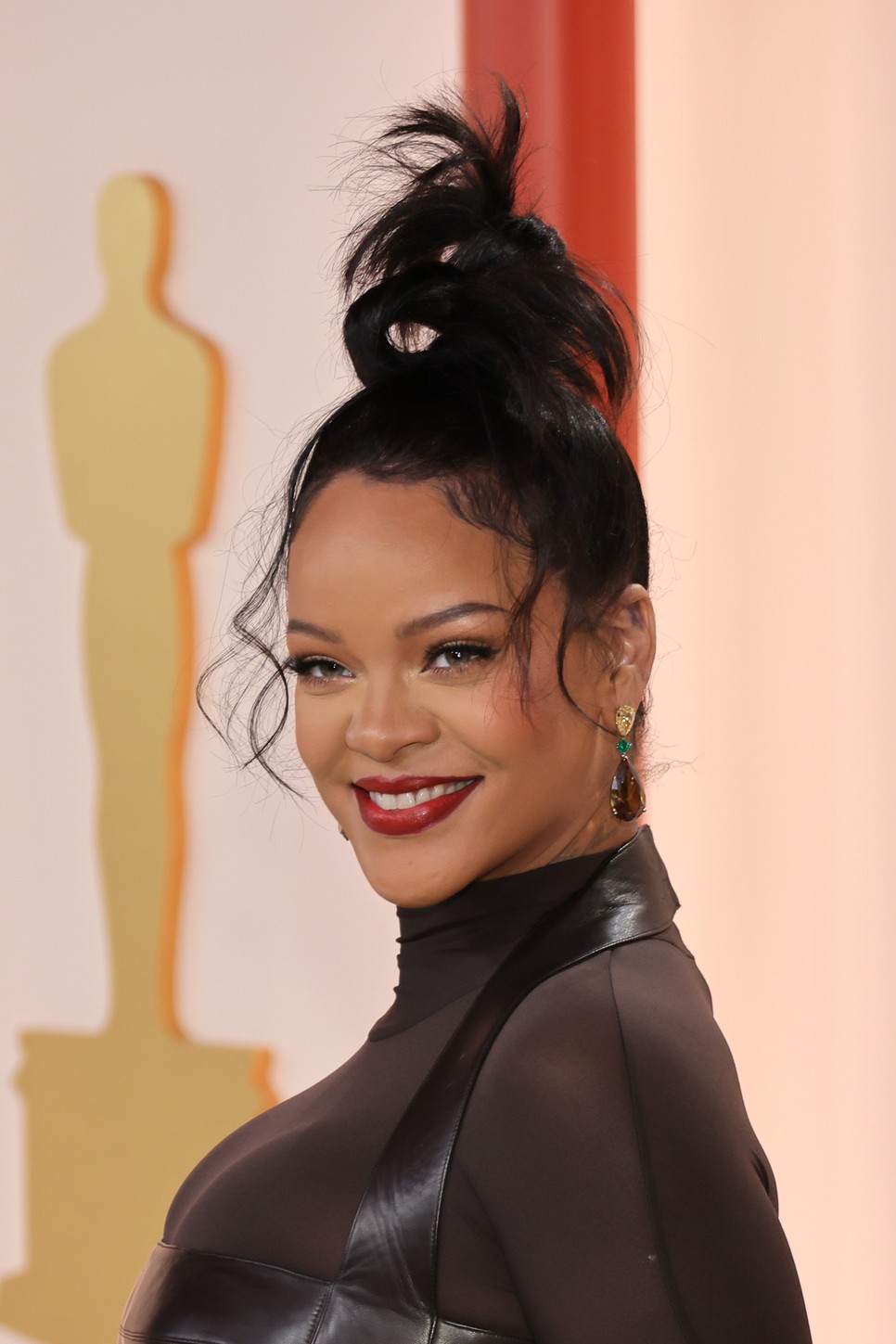 Rihanna második terhessége alatt is csak úgy ragyog