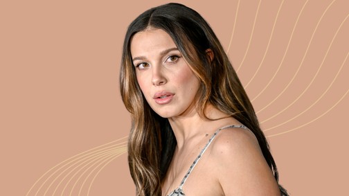 Millie Bobby Brown teljesen átalakult: vakítóan szőke haja valami álomszép, első látásra rá sem ismertünk