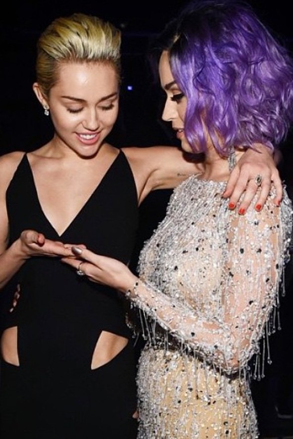 katy perry, miley cyrus