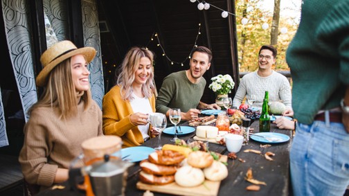 Reggelizz mint egy király – és indítsd a napod a legjobb reggelizőhely teraszán!
