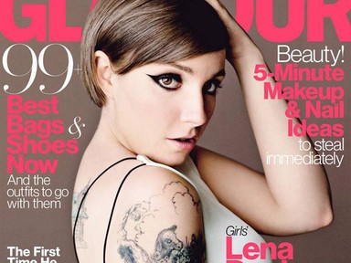Lena Dunham megmutatja tetoválásait a GLAMOUR címlapján