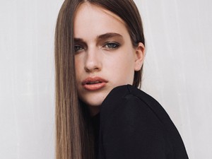 Bevásárlóközpontból a modellverseny világdöntőjébe! - Bihari Bella az új felfedezett