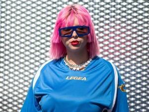 Bár a szépségápolás is terápia - a körmös, a fodrász és a masszőr nem pszichológus