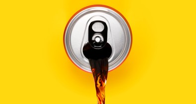 Dr. Zacher Gábor: Napi 24 doboz energiaital valóban halálos