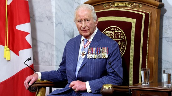 Friss hírek érkeztek Károly király állapotáról: itt tart most az uralkodó kezelése