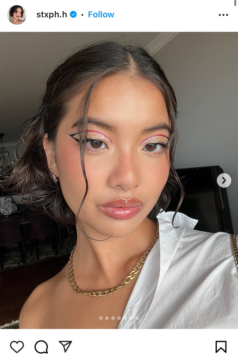 Málna színű, grafikus tusvonal