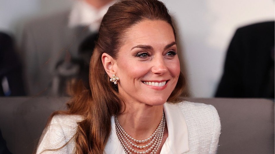 Katalin hercegné egy 107 éves veterántól kapott csókot