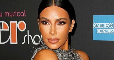 Kim Kardashian sminkben alszik, és nagyon undi, hogy miért