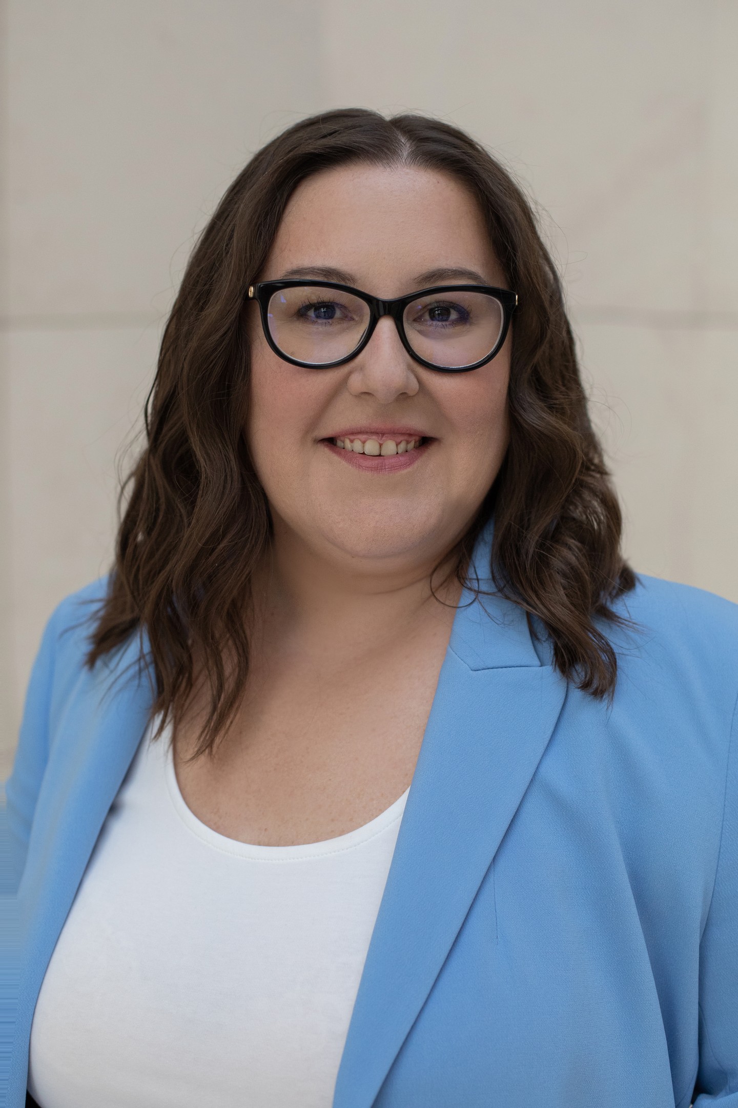 Juhász Edina, a GLAMOUR szerkesztője az alvás fontosságával kapcsolatban kérdezi a szakértőket, illetve a viselhető eszközök sajátosságairól is feltesz pár hasznos kérdést a témához kapcsolódó előadónak