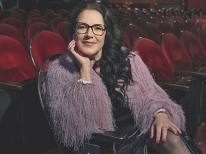Gönczi Dorka: „Tanulom a színészektől a megújulás képességét, a kitartást is”