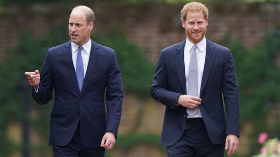 Ő békítheti ki Harry herceget és Vilmos herceget: kulcsfontosságú szerepet kaphat a királyi család egyik tagja