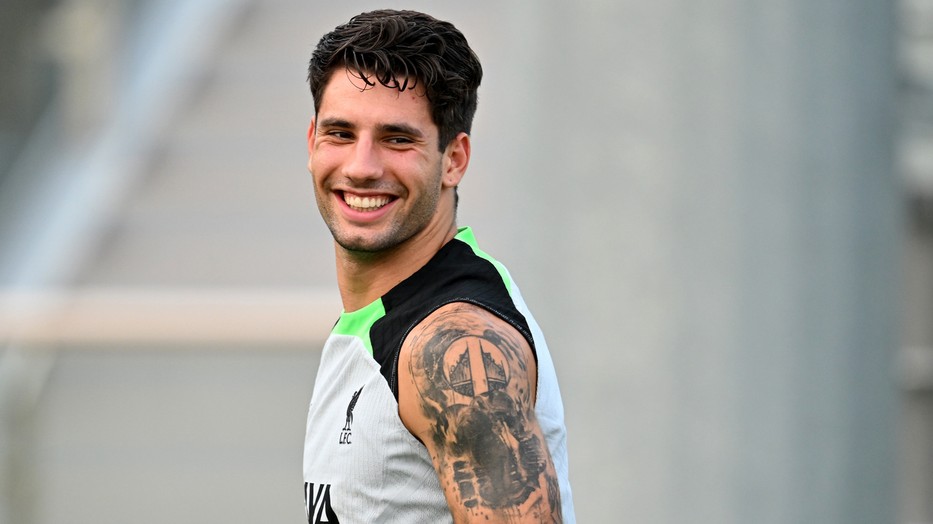 Szoboszlai Dominik barátnője és fizetése is nagyon sokakat érdekel