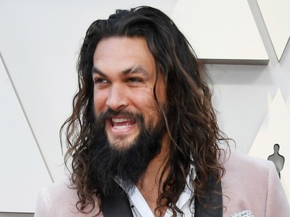 Akkor irány a belváros! Jason Momoa Budapesten van!