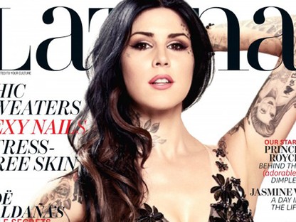 Tetoválóművész az új latin stílusikon