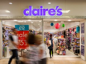 Csődbe ment az üzlet, ahol az első csajos kincseidet vetted