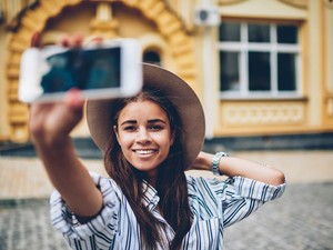 Ismerd meg Az év közösségimédia szereplője kategória idei jelöltjeit