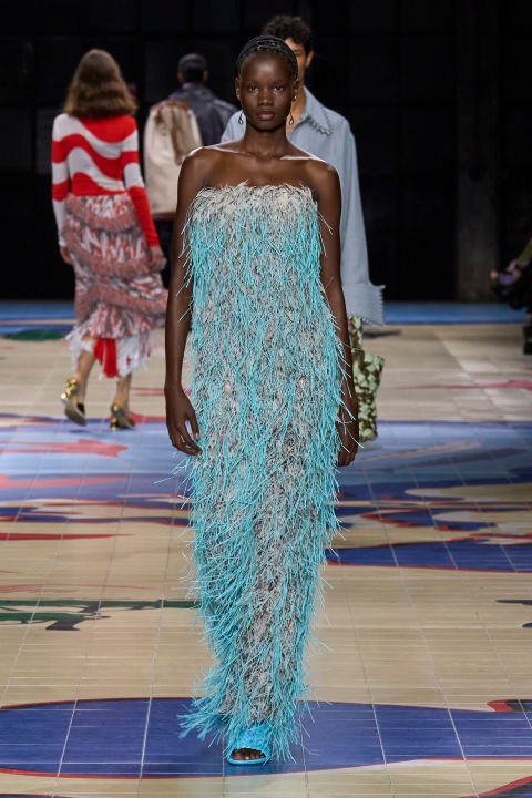 Az említett kedvenc, a Bottega Veneta-kreáció