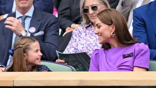 Régi királyi hagyományt rúgott fel Katalin hercegné, de ez is csak azt bizonyítja, mennyire jó anya