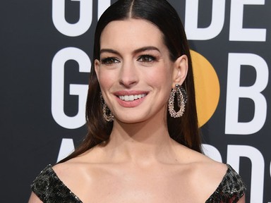 Anne Hathaway a legdögösebb leopárd volt a vörös szőnyegen