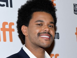 The Weeknd ezzel a szettel bebizonyította, hogy igen jó a stílusérzéke