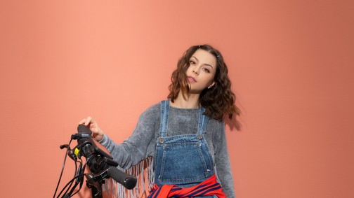 Döbrösi Laura: „Elkezdtem a fényre hozni az elzárt részeimet”