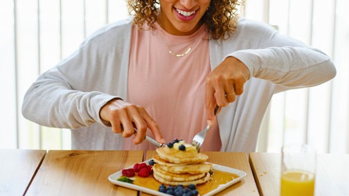 A titkos hozzávaló, amitől mennyei amerikai palacsinta csodákat készíthetsz! Sosem gondolnád, de istenien passzolnak hozzá